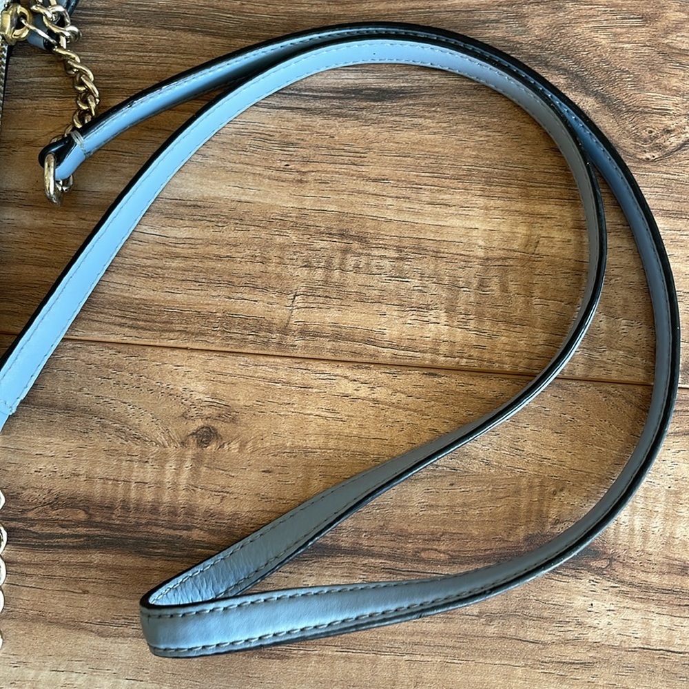 Pre-owned Kate Spade Light Blue Leather Crossbody Bag with Bow - Picture 8 of 10